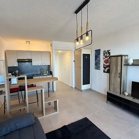 06do Beau Rénové Face à La