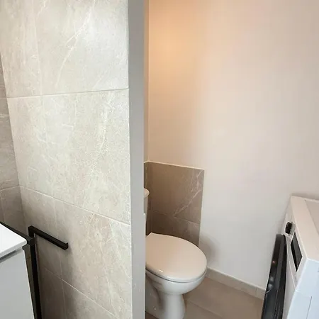 06do Beau Rénové Face à La Apartamento *